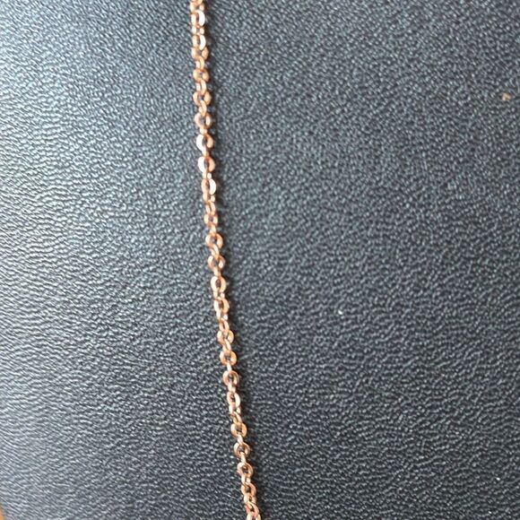 ELBUVF necklace - Picture 5 of 6